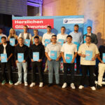 Gruppenbild 3 Baugewerks-Innung mit Maurern und Hochbaufacharbeitern
